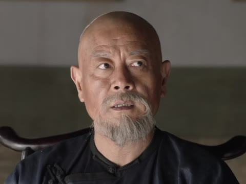 邢家良扬言直隶官场上有大人物劝于成龙小心,于成龙将其轰走.
